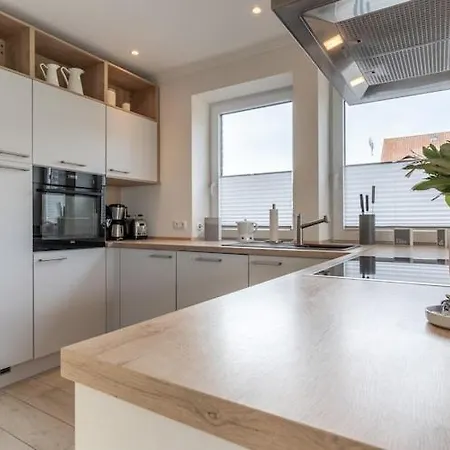 Dom wakacyjny Doppelhaushaelfte Direkt Am Hafen Von Tönning