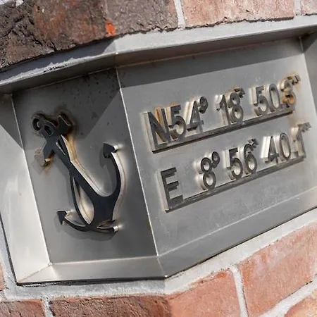 Ferienhaus Doppelhaushaelfte Direkt Am Hafen Von Tönning